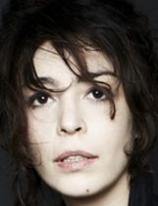 Adrienne Pauly