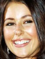 Amanda Crew