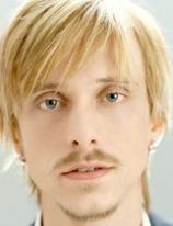 Mackenzie Crook