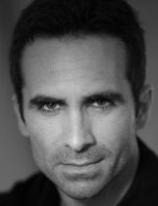 Nestor Carbonell