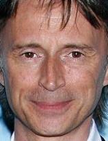 Robert Carlyle