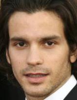 Santiago Cabrera