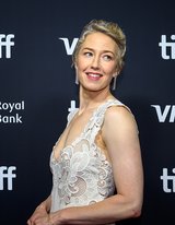 Carrie Coon