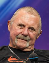 Kane Hodder