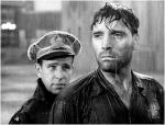est le Capitaine Munsey dans Brute Force (1947) de Jules Dassin, ici avec Burt Lancaster
