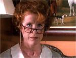est Vera, la patronne tyrannique mais aussi complice de Dolores Claiborne (1995) de Taylor Hackford