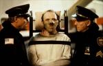 devient mondialement célèbre pour son incarnation du Dr. Hannibal Lecter dans The Silence of the Lambs (1991) de Jonathan Demme