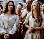 avec Jodhi May dans The Last of the Mohicans (1992) de Michael Mann