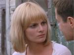 est Lynette, la meilleure copine de Debra Winger dans An Officer and a Gentleman (1982) de Taylor Hackford. ici aux cotés de David Keith.
