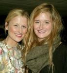 en Fevrier 2009 avec sa soeur, l'actrice Grace Gummer