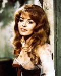 est Angélique de Peyrac dans 5 longs métrages de 1964 à 1968