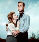 avec Alan Ladd, photo promotionnelle pour Tonnerre sur Timberland : Guns of Timberland (1960) de Robert D. Webb